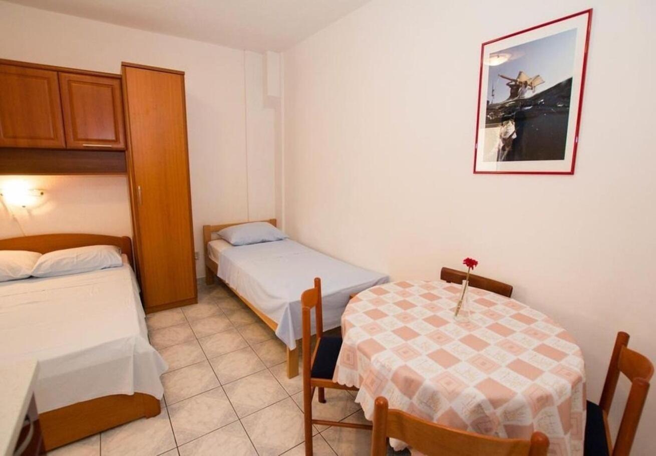 Apartments Juri Sućuraj المظهر الخارجي الصورة
