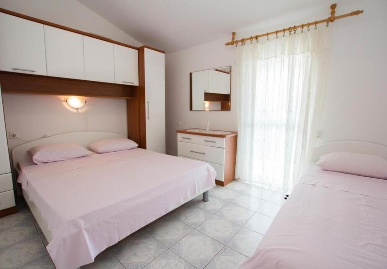 Apartments Juri Sućuraj المظهر الخارجي الصورة